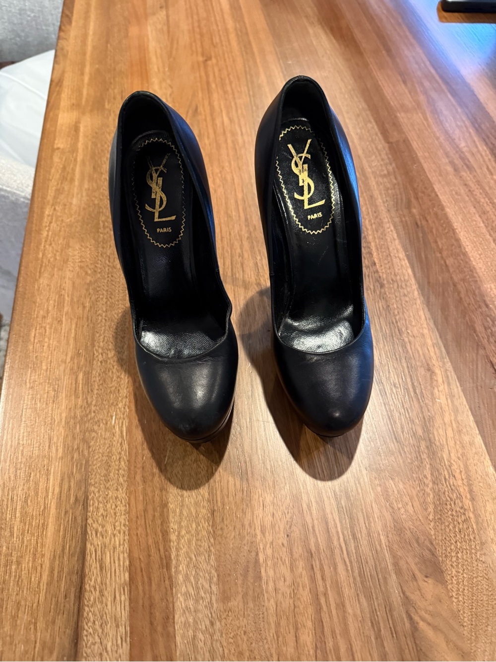 YSL Tribtoo Leather Pump - Classic Women's High Heel